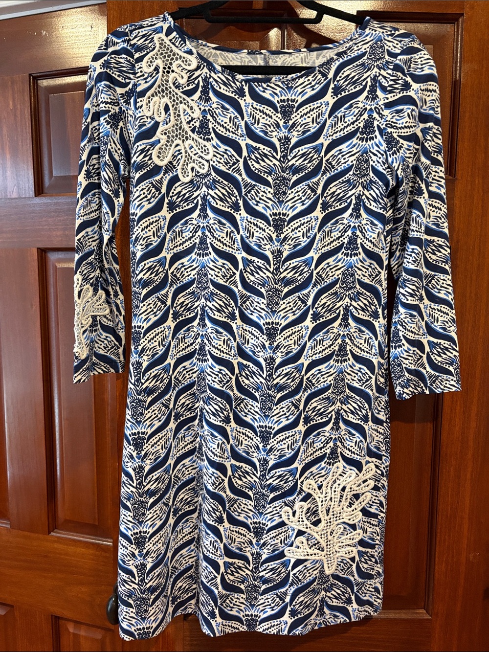 NEW Lilly Pulitzer Navy and White Long-Sleeve Shift Dress with Lace Appliqué